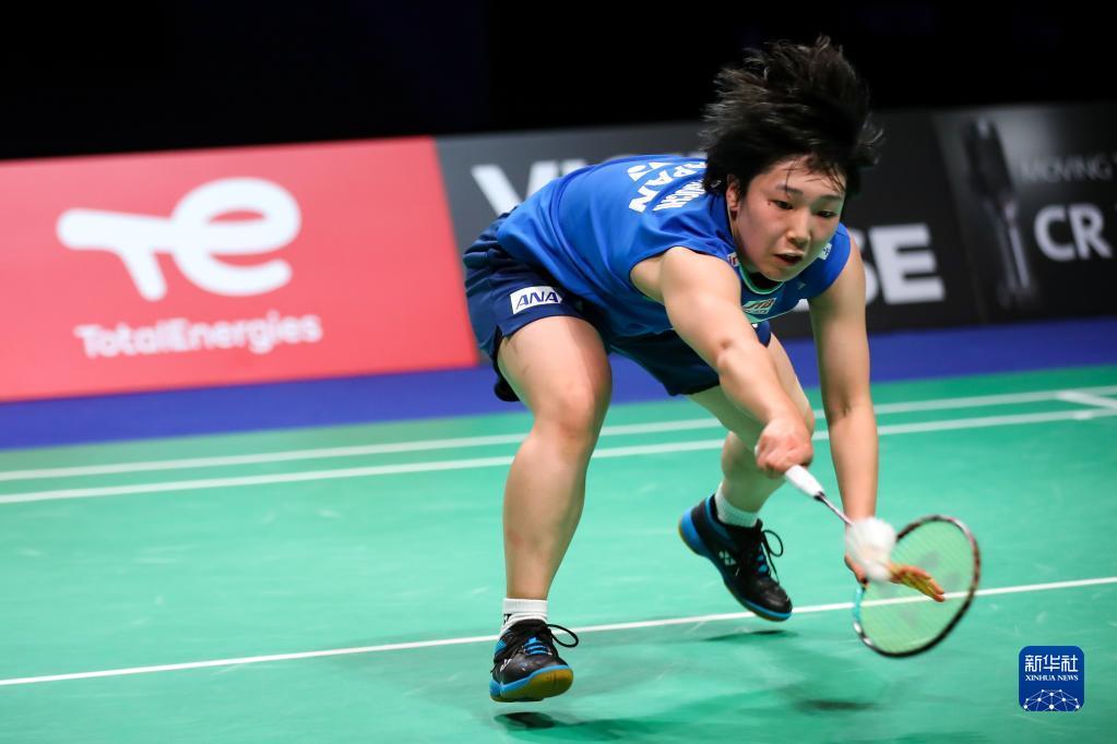 他在场上的 他在场上的