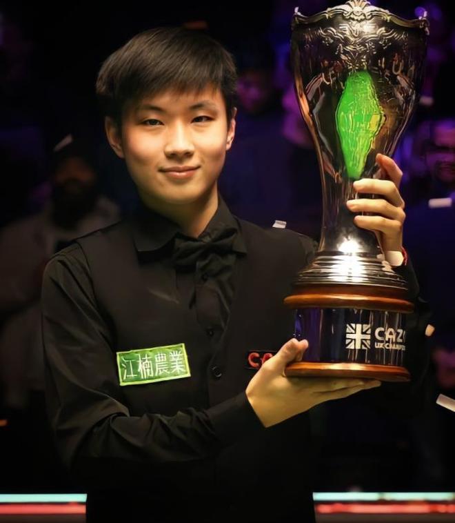 线像一道坚 线像一道坚