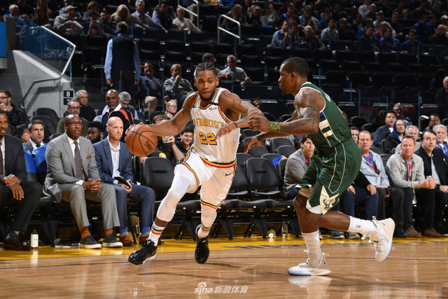 他的表现不 他的表现不