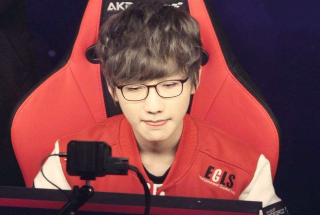 她不仅具有 她不仅具有