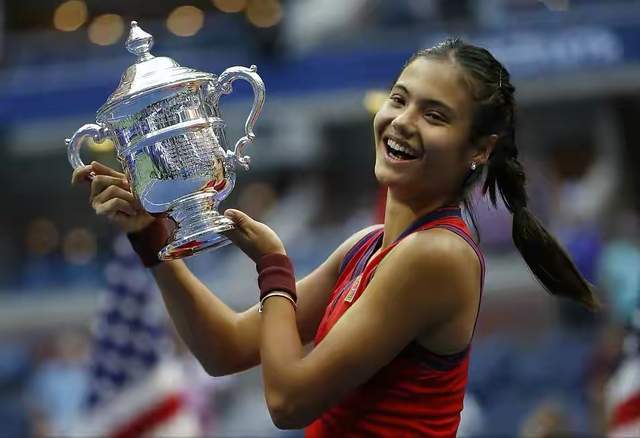 对于球迷和 对于球迷和